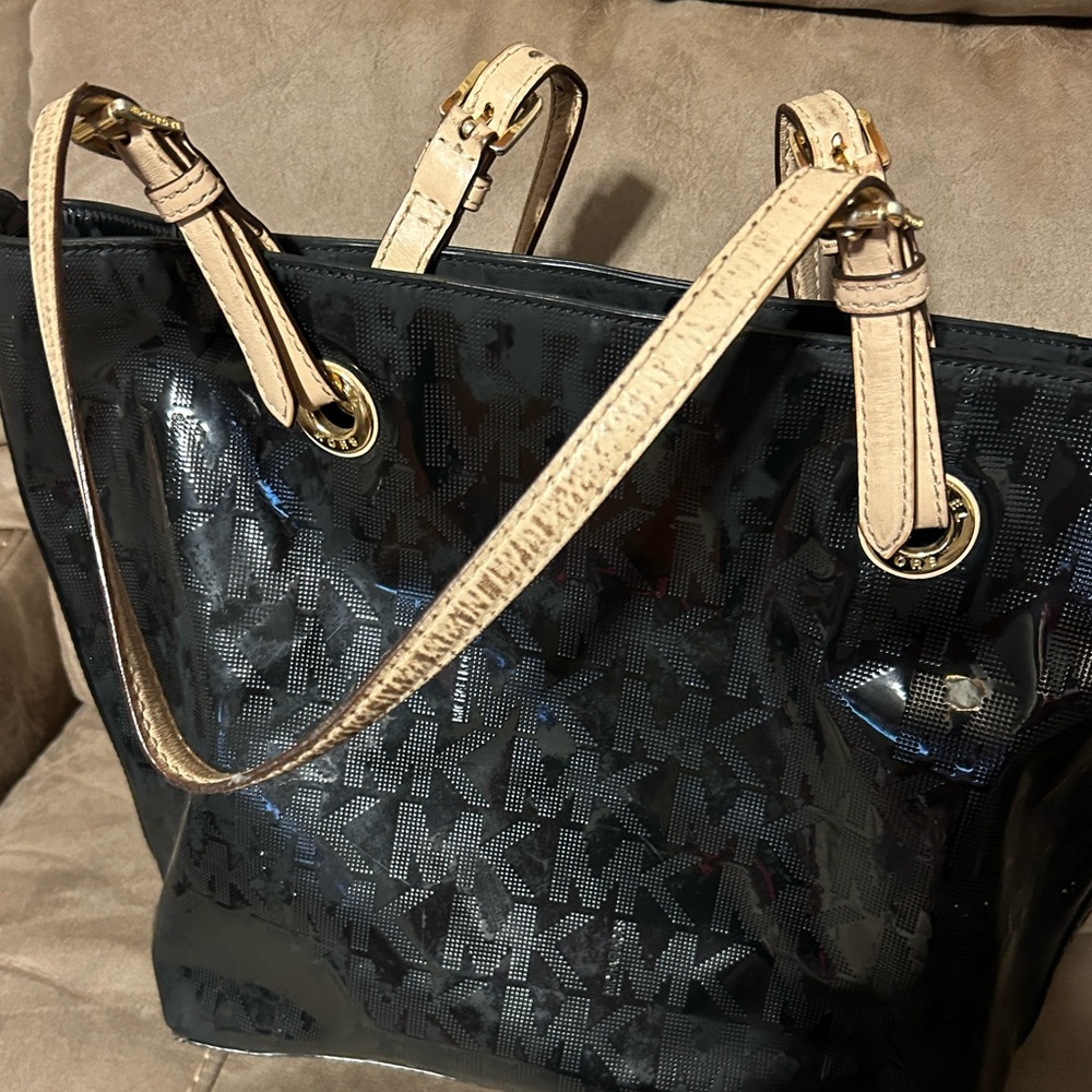 Michael Kors purse